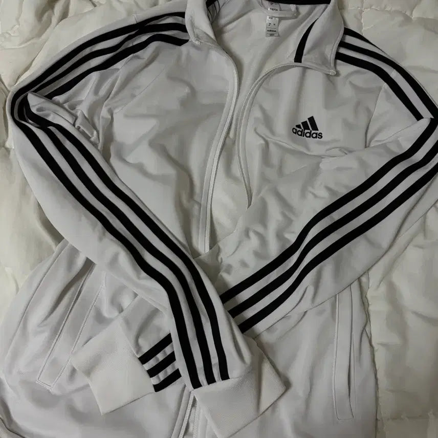 [BUNJANG] Adidas Three-Stripes Track Top White / 아디다스 삼선 트랙탑 화이트