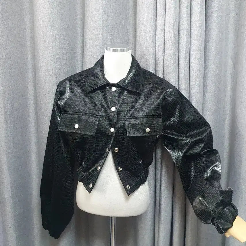 [BUNJANG] Padded Eco-Leather Jacket / 패드 에코레더 자켓