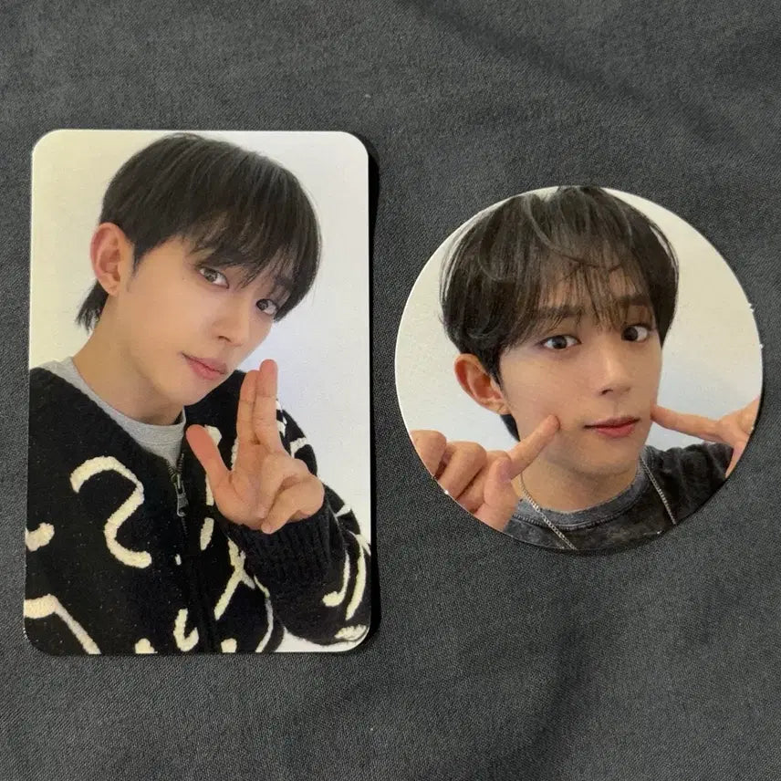 [BUNJANG] Xdinary Heroes D.Wide Vanguard Japan Concert DVD Photocard Set Bundle / 다크비 디원 VANGUARD 일본 콘서트 디비디 포카 세트 2장 일괄