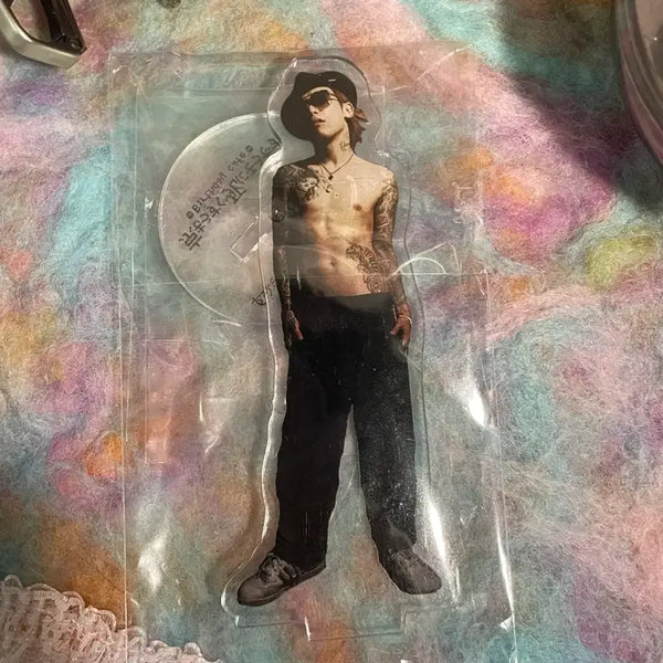 [BUNJANG] Dir en grey Kyo Birthday Cafe Acrylic Stand / Dir en grey 디르앙그레이 쿄 아크릴스탠드