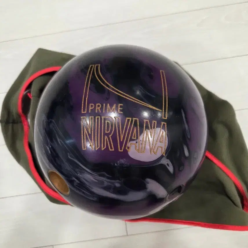 [BUNJANG] Brunswick Nirvana Prime Bowling Ball / 너바나 프라임 볼링공 팝니다