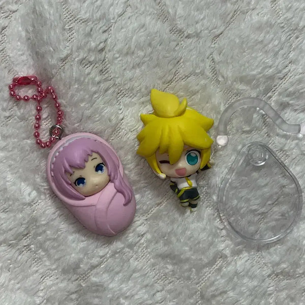 [BUNJANG] Vocaloid Kagamine Rin & Megurine Luka Gacha Bundle Set / 보컬로이드 카가미네렌 메구리네루카 가챠 일괄