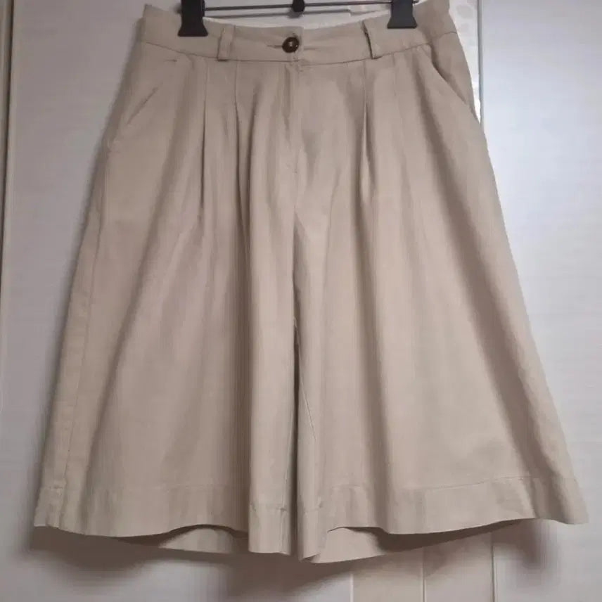 [BUNJANG] Summer Pleated Cotton Shorts / 여름핀턱 면반바지 오피스룩