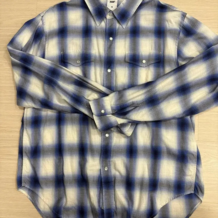 [BUNJANG] Blind Files Ombre Shirt Blue / (1) 블라인드파일즈 옴브레 셔츠 블루