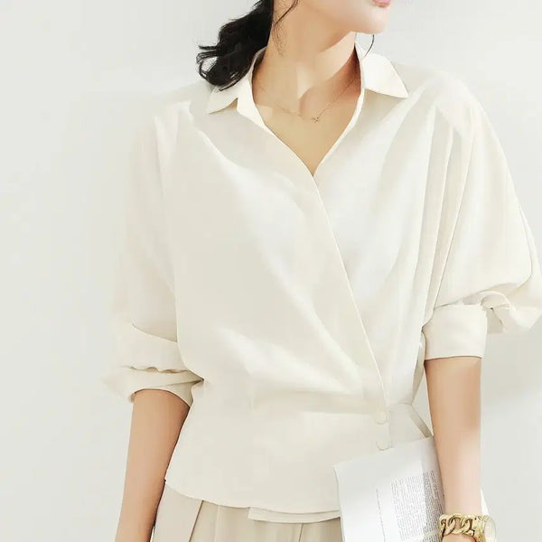 [BUNJANG] CLEF Waist Button Point Feminine Wrap Blouse / CLEF 클레프 웨이스트 버튼 포인트 페미닌 랩 블라우스