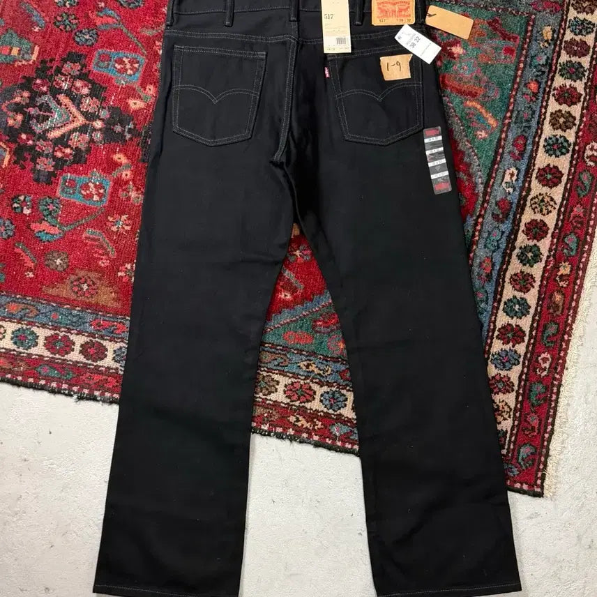 [BUNJANG] Levi's 517 Black Bootcut Jeans - Deadstock Vintage / [38] *데드스탁*빈티지 리바이스 517 블랙 흑청 리바이스 부츠컷