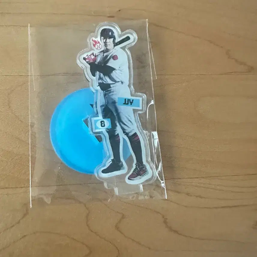 [BUNJANG] Lotte Giants June 1st Jun-woo Jeon Acrylic Stand / 롯데자이언츠6월1차 전준우 아크릴스탠드