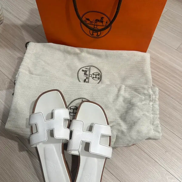 [BUNJANG] Hermes Oran Sandals White / 에르메스 오란 샌들 올화이트