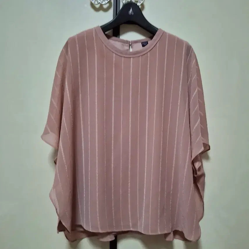 [BUNJANG] Laurel Women's Blouse Size 66 Pink / Laurel   여성 블라우스 66사이즈 핑크  66사이즈