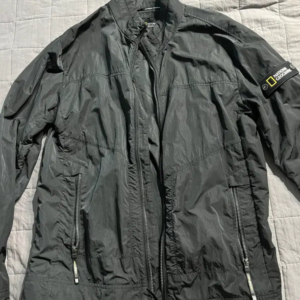 [BUNJANG] National Geographic Windbreaker / 내셔널지어그래픽 바람막이