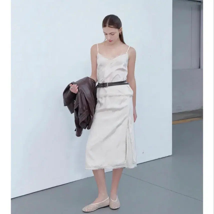 [BUNJANG] Srvv Lace Slip Top / 스르비 레이스 슬립탑(새상품)