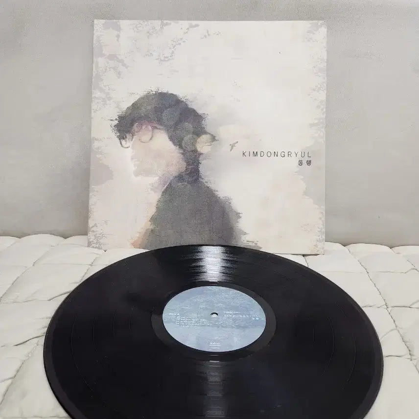 [BUNJANG] Kim Dong Ryul 6th Album "Companion" Limited Edition LP+CD Set / [상태A++/무배] 김동률 한정판앨범 6집 동행  [LP+CD합본]
