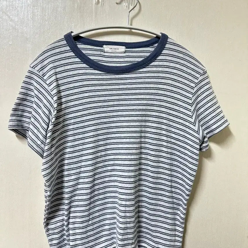 [BUNJANG] Stripe Short-Sleeve T-Shirt Navy / 스트라이프 반팔 티셔츠 네이비