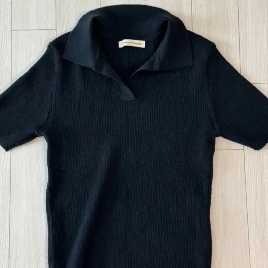 [BUNJANG] La Fille de la Mer Black Collar T-shirt / 라퍼지 포 우먼 블랙 카라티