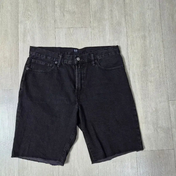 [BUNJANG] GAP Men's Black Washed Denim Shorts (Size 34) / (상태최고)GAP(갭) 남성 데님반바지(34)