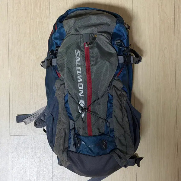[BUNJANG] Salomon 30L Backpack / 살로몬 30L 가방