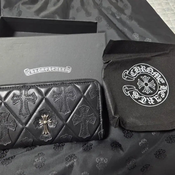 [BUNJANG] Chrome Hearts Quilted Cross Zip Long Wallet / 크롬하츠 퀼팅 크로스 지퍼 장지갑