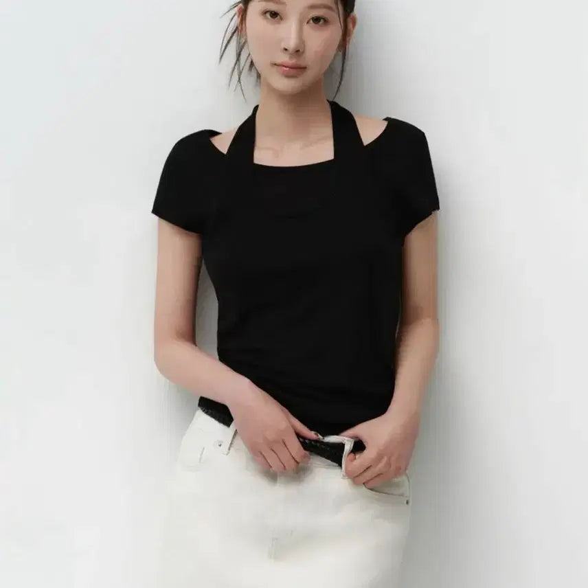 [BUNJANG] Musinsa Standard Women Halter Layered T-Shirt / 무신사 스탠다드 우먼 홀터 레이어드 티셔츠 블