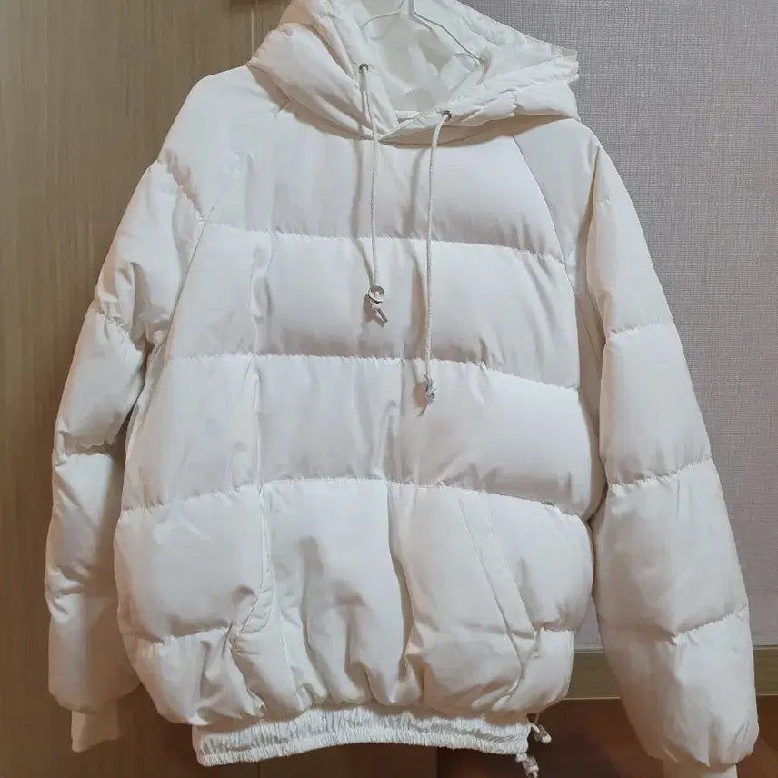 [BUNJANG] White Down Padded Winter Coat (Free Size) / (세탁완료/상태최고)프리사이즈 오리털 패딩