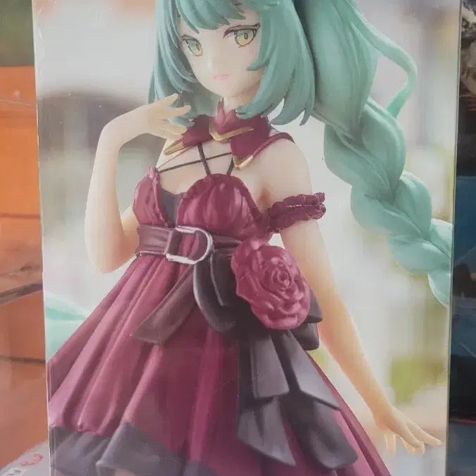[BUNJANG] FuRyu Hatsune Miku Trio-Try-iT Figure ~Outing Dress·RED ver.~ / 후류(FuRyu)에서 발매한 '하츠네 미쿠 Trio-Try-iT 피규어
