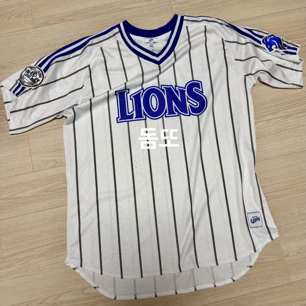 [BUNJANG] Samsung Lions Oh Seung-hwan Autographed Baseball Jersey / 삼성라이온즈 오승환 싸인 유니폼