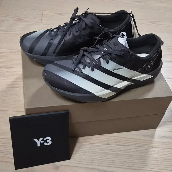 [BUNJANG] Y-3 Yohji Yamamoto x Adizero Running Shoes Size 270 / [새상품] Y-3 요지야마모토 x 아디제로  러닝화 270