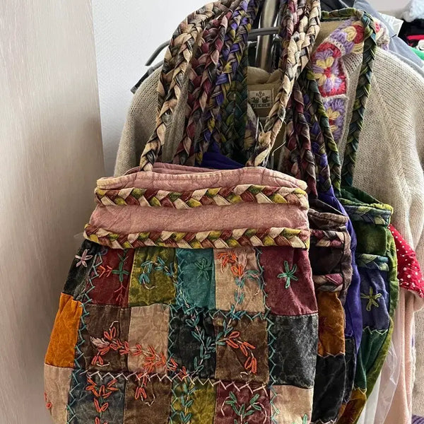 [BUNJANG] Jigune Vintage Patchwork Shoulder Bag / 지구네빈티지 지구샵 히피 패치워크 숄더백 타로밀크