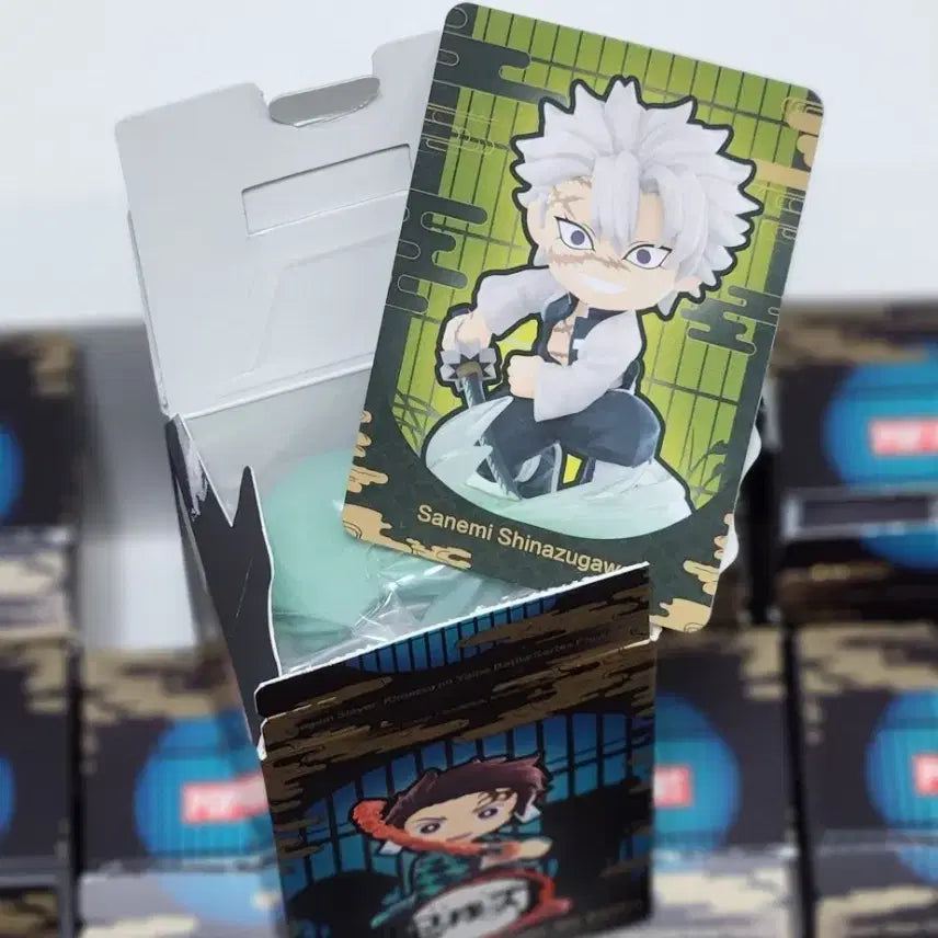 [BUNJANG] Kimetsu no Yaiba Pop Mart Battle Series Shinazugawa Sanemi Figure / 귀멸의 칼날 팝마트 배틀 시리즈 시나즈가와 사네미 피규어