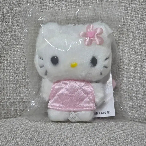 [BUNJANG] Sanrio Quilt Kitty Pink Mascot Doll Keychain / 산리오 퀼트 키티 핑크 마스코트 인형 키링 퀄트 퀼팅