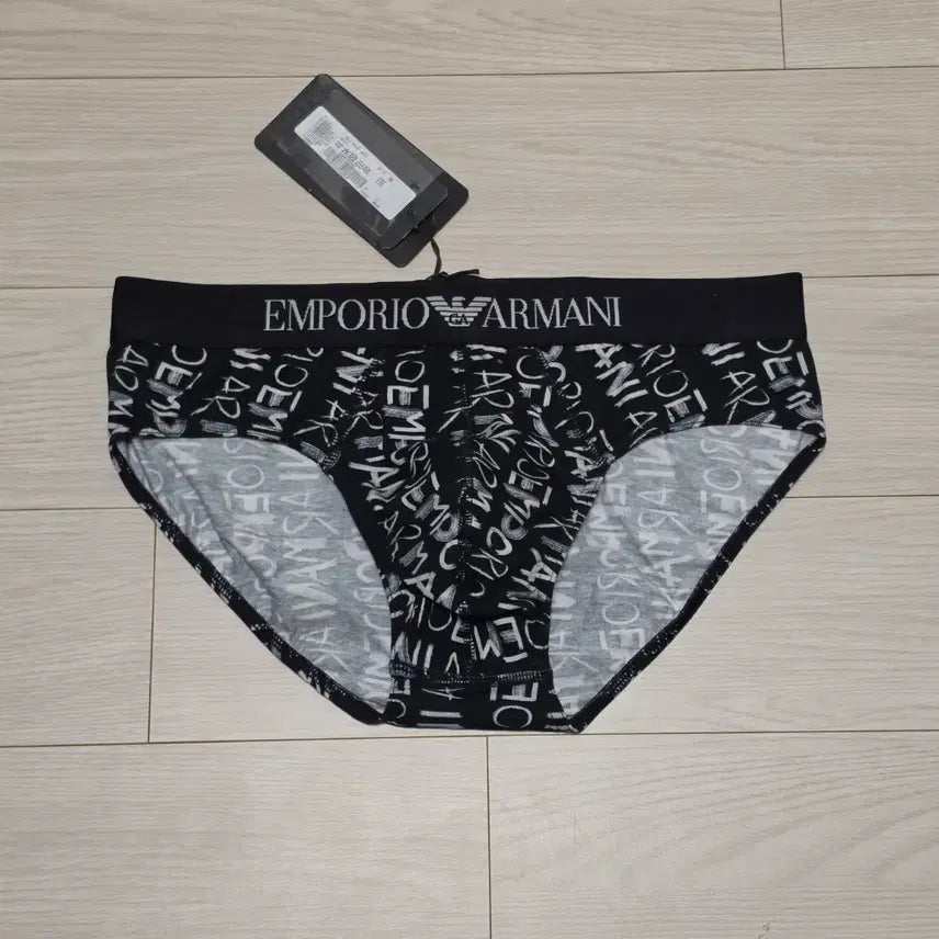 [BUNJANG] Emporio Armani Repeat Logo Briefs - Size M / [M] Emporio Armani 삼각 팬티 브리프 리피트 로고 엠포리오 아르마니