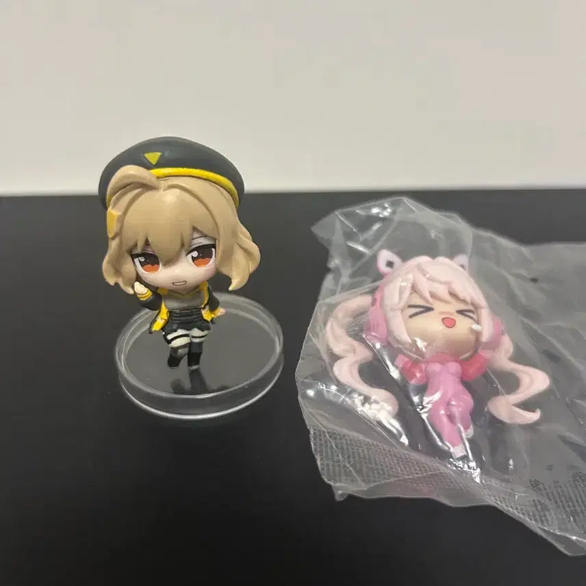 [BUNJANG] Nier Collection Figure Rich Vol. 4 Anis & Alice Bundle Set / 니케 컬렉션 피규어 리치 vol.4 2개 일괄 (아니스,앨리스)