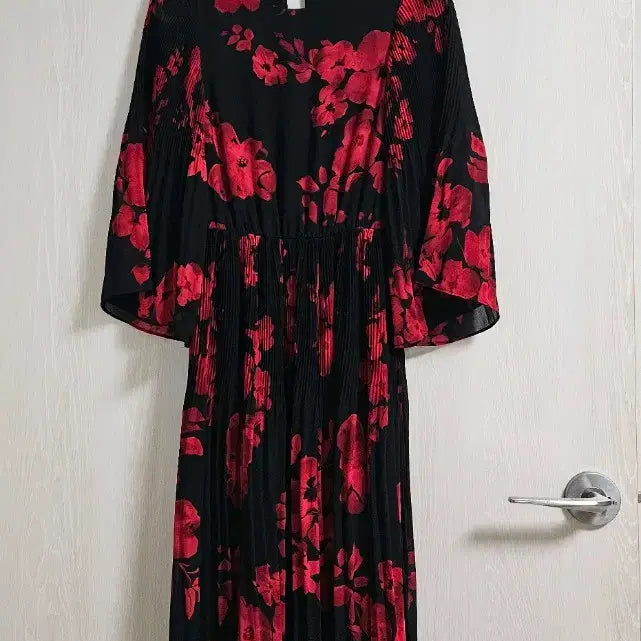 [BUNJANG] H&M Floral Chiffon Pleated Dress / H&M  플로럴 쉬폰 플리츠 원피스