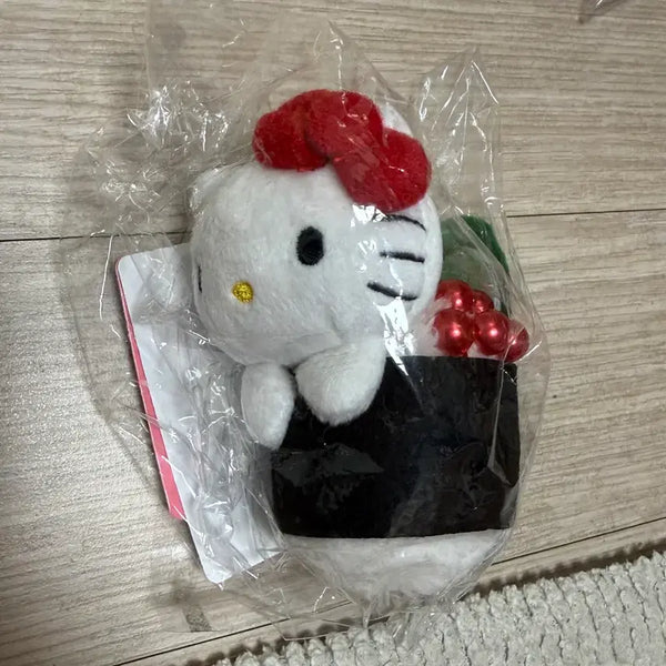 [BUNJANG] Hello Kitty Sushi Keychain / 초밥 키티 키링