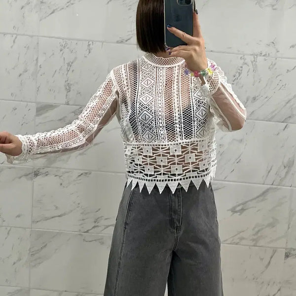 [BUNJANG] JS New York Style Embroidered All Lace Punching Blouse / js뉴욕스타일세일(당일발송)완판 자수 올레이스 펀칭 블라우스
