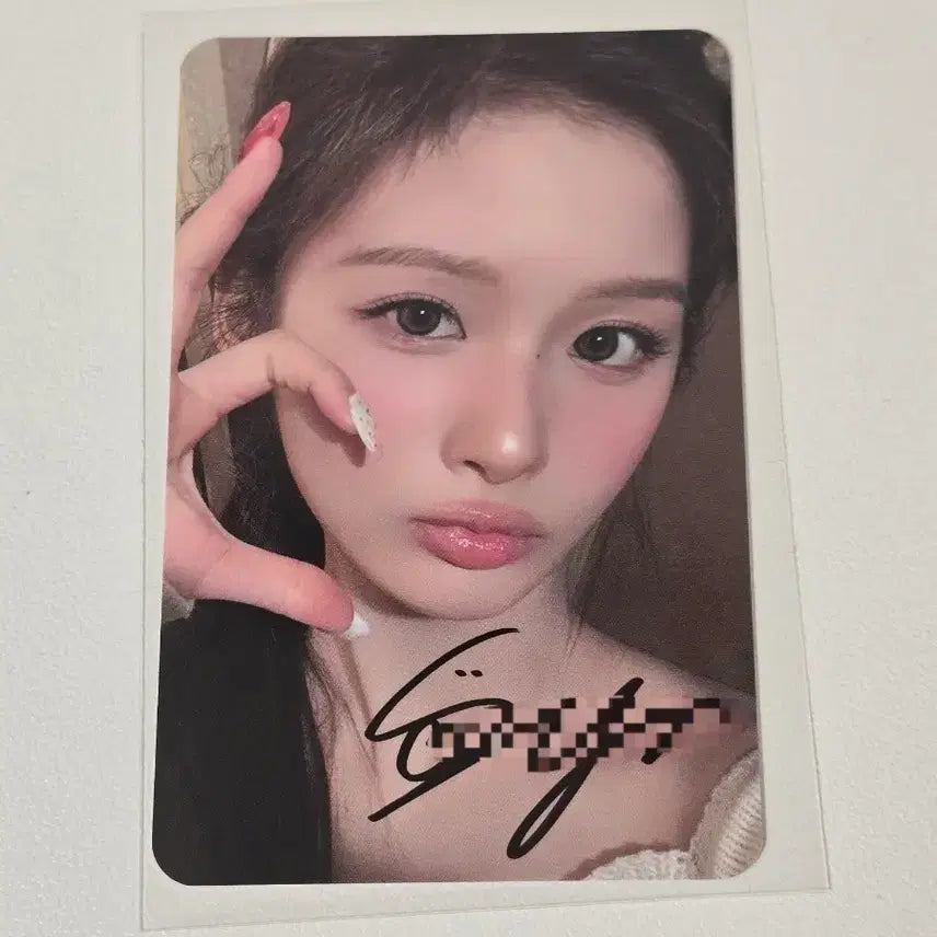 [BUNJANG] NMIXX Seolyoon Signed Photocard / !!급전!!엔믹스 설윤 싸인 포토카드