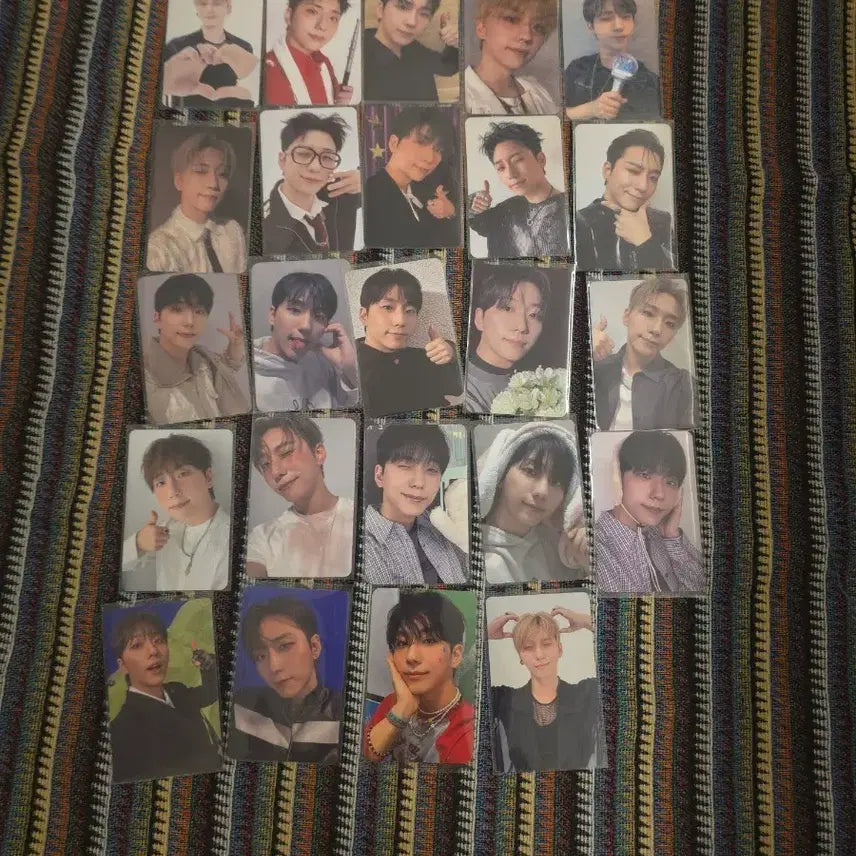 [BUNJANG] XDINARY HEROES Gunil Photocard Bundle Set POB Included / 24장일괄) 엑디즈 건일 포토카드  미공포O 일괄판매