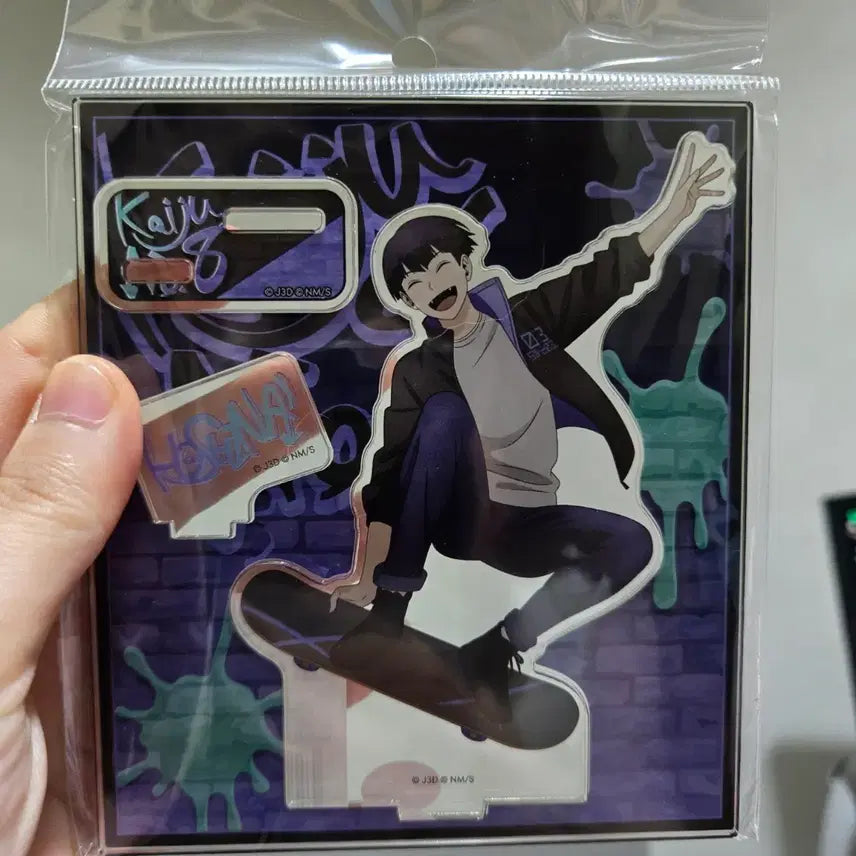 [BUNJANG] Kaiju No. 8 Hoshina Acrylic Stand / 괴수8호 호시나 아크릴 스탠드