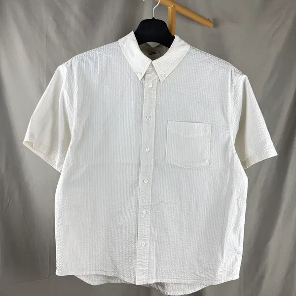 [BUNJANG] Nike Life 24SS Seersucker Button-Down Shirt (L) / L ) 24SS 나이키 라이프 시어서커 버튼다운 셔츠