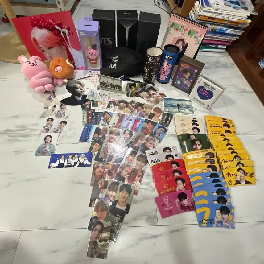 [BUNJANG] BTS Merchandise Bundle / BTS 굿즈 다 팝니다! (아미밤도 있음)
