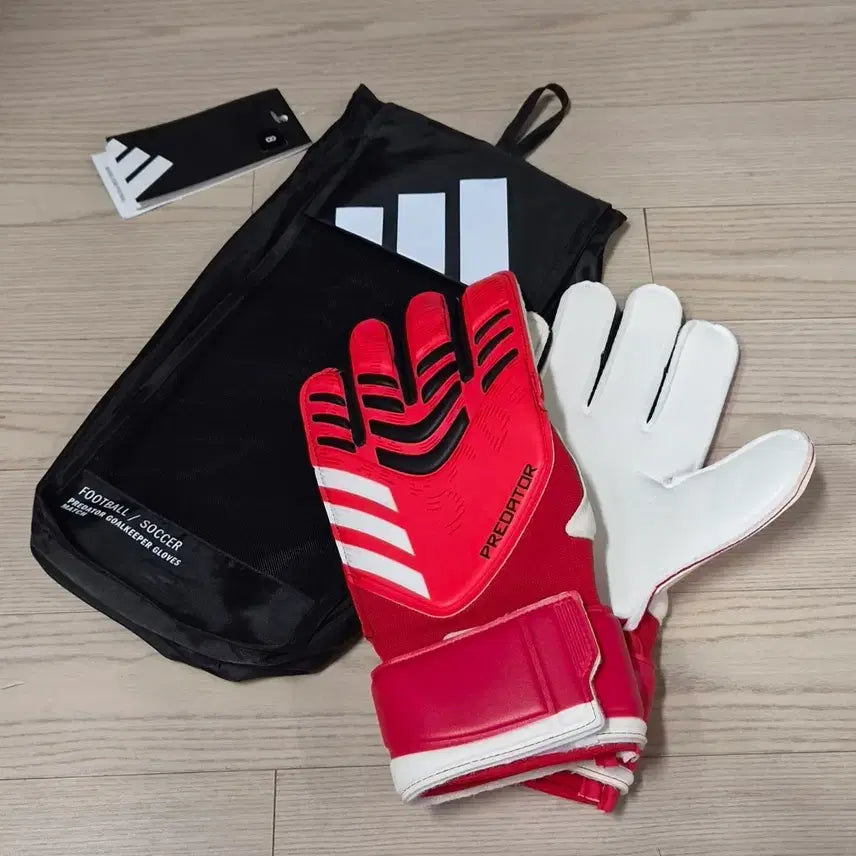 [BUNJANG] Adidas Predator Goalkeeper Match Gloves Red/White Size 9 / [새상품] 아디다스 프레데터 골키퍼 매치 장갑 레드/화이트 9호