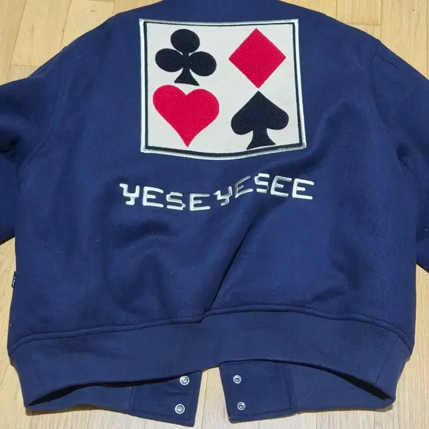[BUNJANG] Yeseyesee Varsity Jacket / 예스아이씨 바시티
