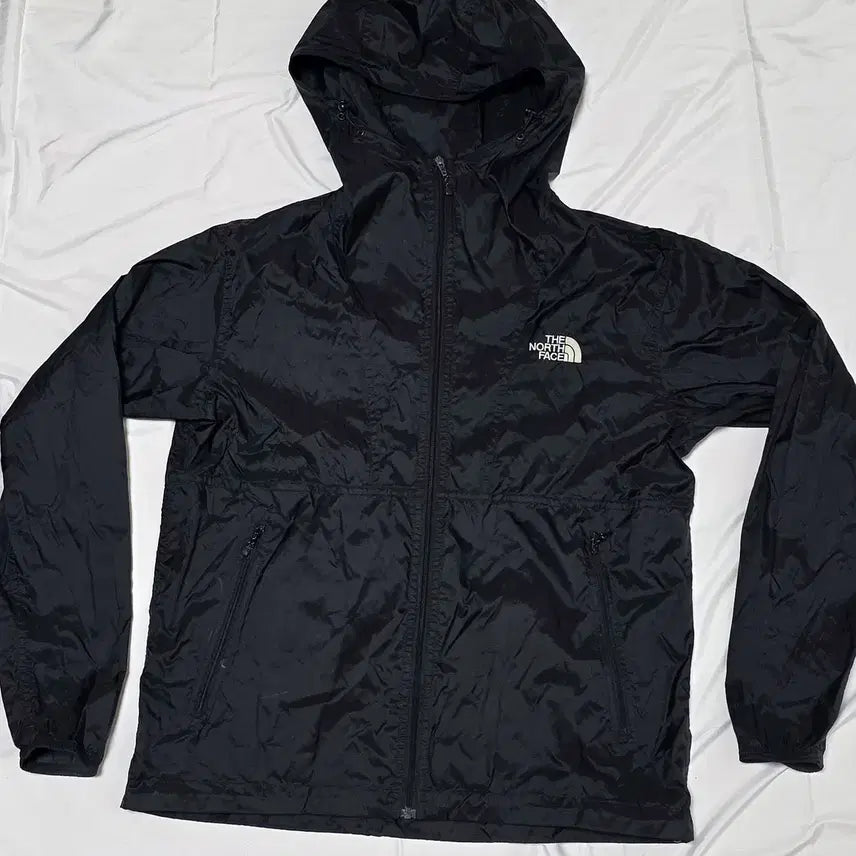 [BUNJANG] The North Face Women's Logo Ripstop Hooded Jacket / (새 상품)노스페이스 여성 로고 립스탑 바람막이후드 자켓 90 S