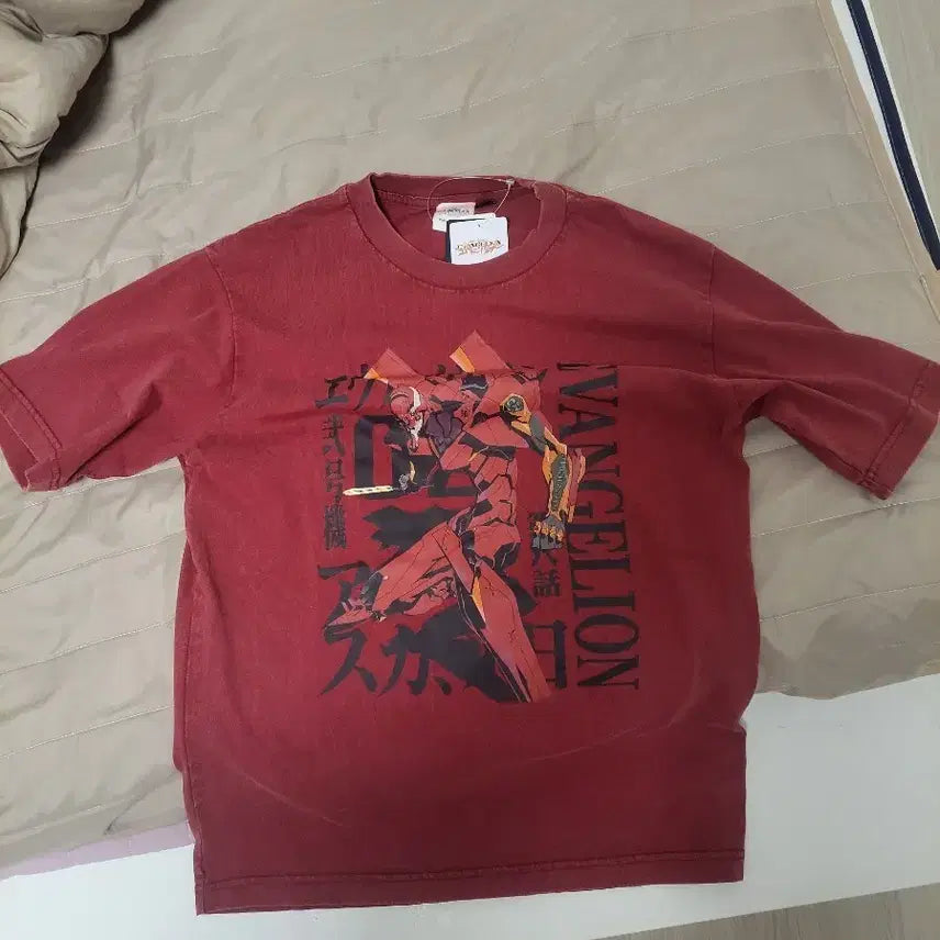 [BUNJANG] Evangelion Unit-02 Graphic T-Shirt / 에반게리온 x GU 2호기 셔츠