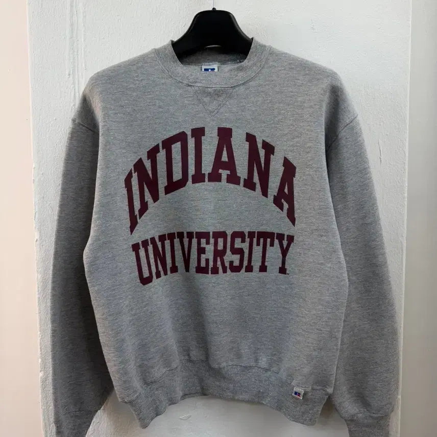 [BUNJANG] Russell USA Made Indiana University Sweatshirt / 러셀 미제 인디아나 대학교 맨투맨