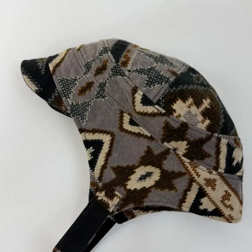 [BUNJANG] Mercibeaucoup Ethnic Pattern Trooper Hat / 메르시보꾸 에스닉 패턴 트루퍼 햇