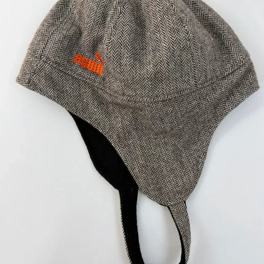 [BUNJANG] Puma Logo Herringbone Pattern Trooper Hat OS / 푸마 로고 해링본 패턴 트루퍼 햇