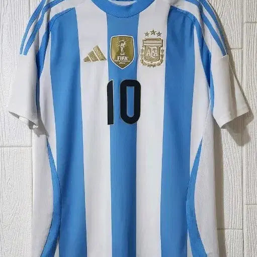 [BUNJANG] Adidas Argentina National Team 24-26 Home Lionel Messi Jersey (Junior) / 아디다스 24-26 아르헨티나 국대 홈 리오넬 메시 유니폼