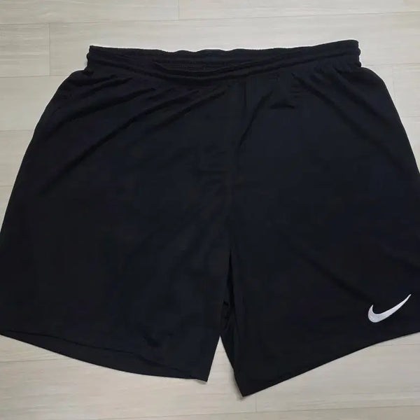 [BUNJANG] Nike Dri-FIT Black Shorts XL / 나이키 드라이핏 반바지 블랙 XL