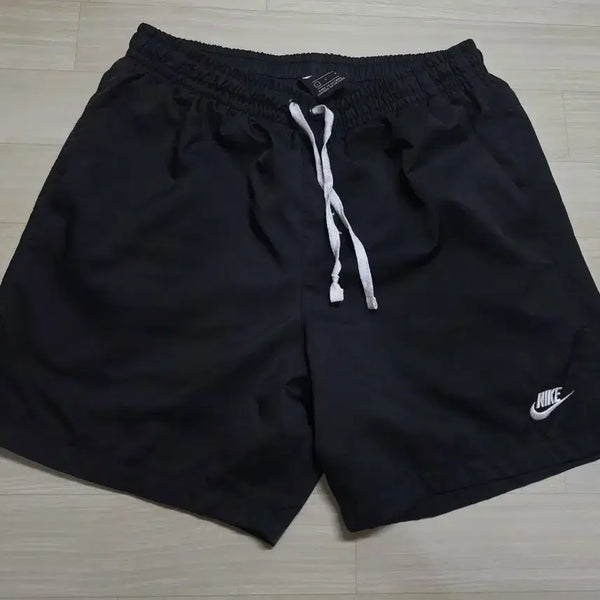 [BUNJANG] Nike Woven Flow Shorts Black L / 나이키 우븐플로우 반바지 블랙 L