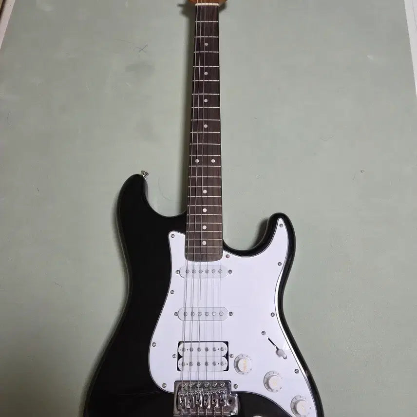 [BUNJANG] Zenon GP-5BK Electric Guitar / 일렉기타
